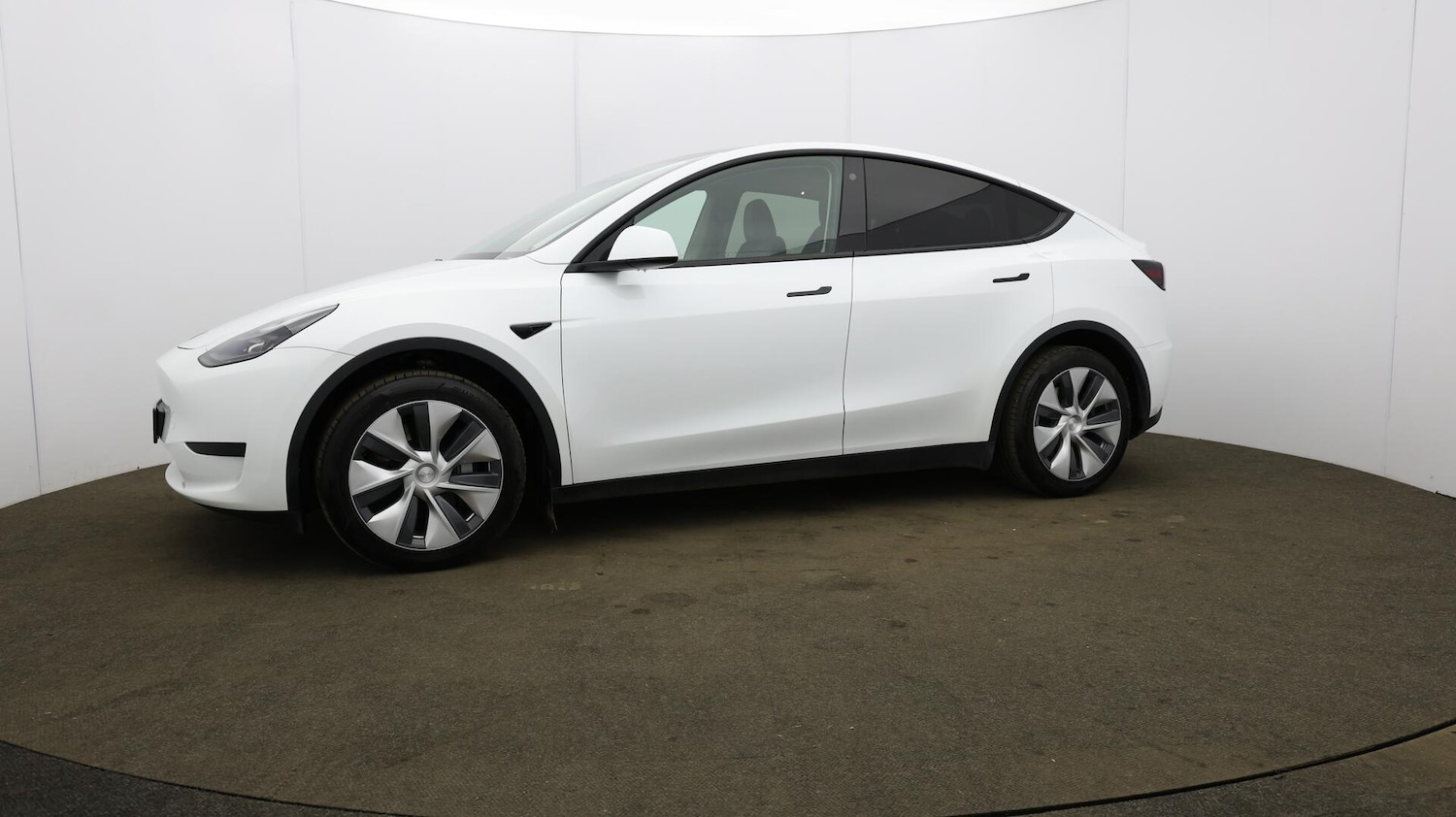 Used Tesla Model Y 2023 for sale - 76085480: Photo 16