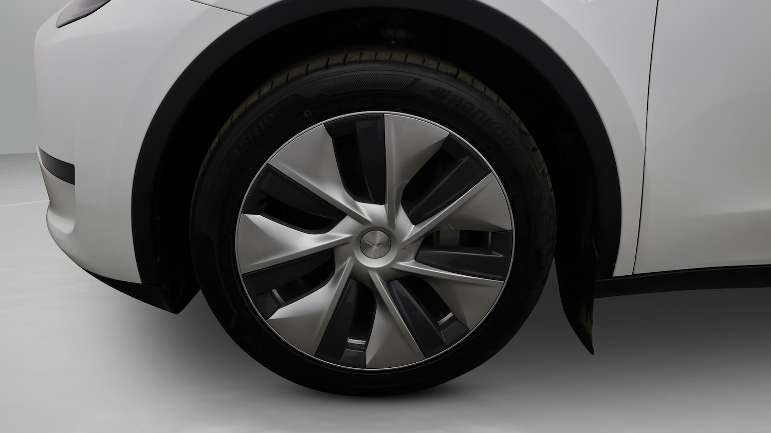 Used Tesla Model Y 2023 for sale - 76085480: Photo 29