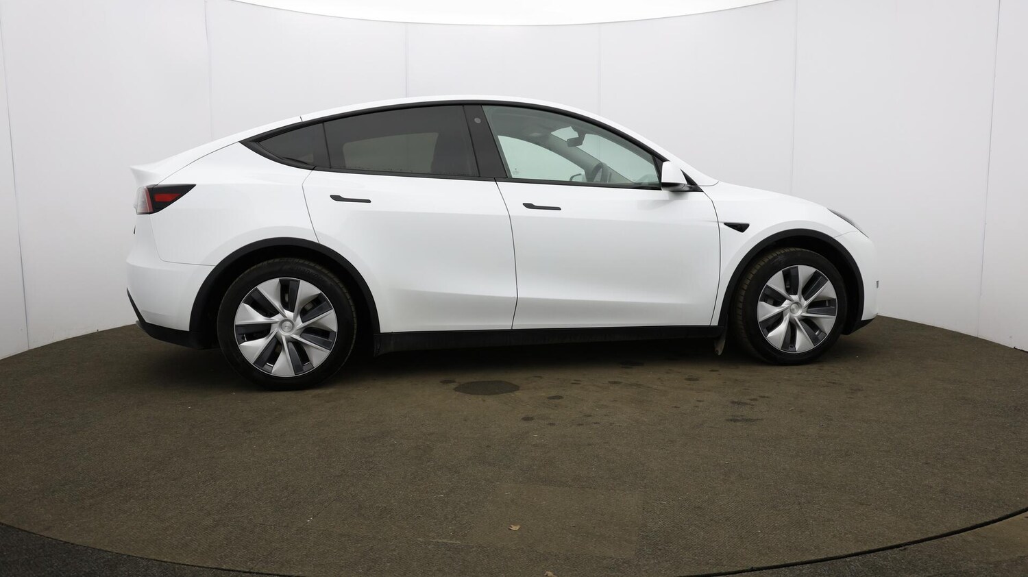Used Tesla Model Y 2023 for sale - 76085480: Photo 55