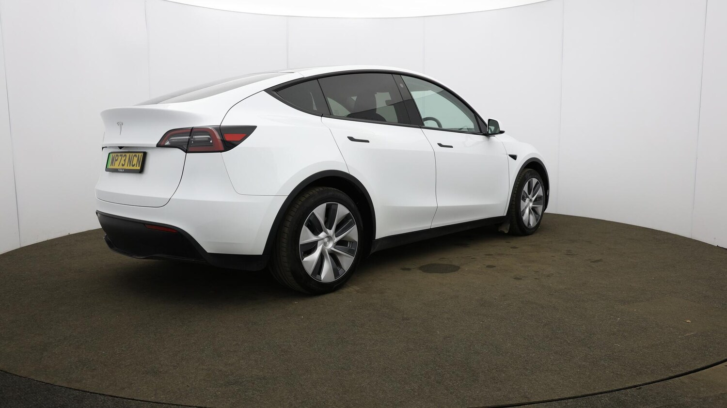 Used Tesla Model Y 2023 for sale - 76085480: Photo 61