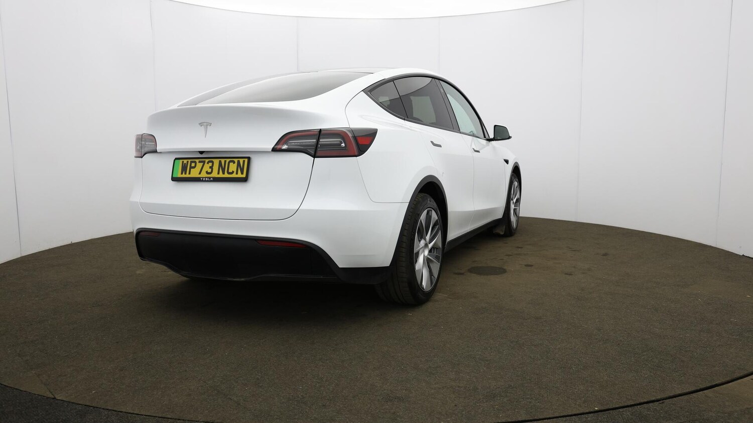 Used Tesla Model Y 2023 for sale - 76085480: Photo 63