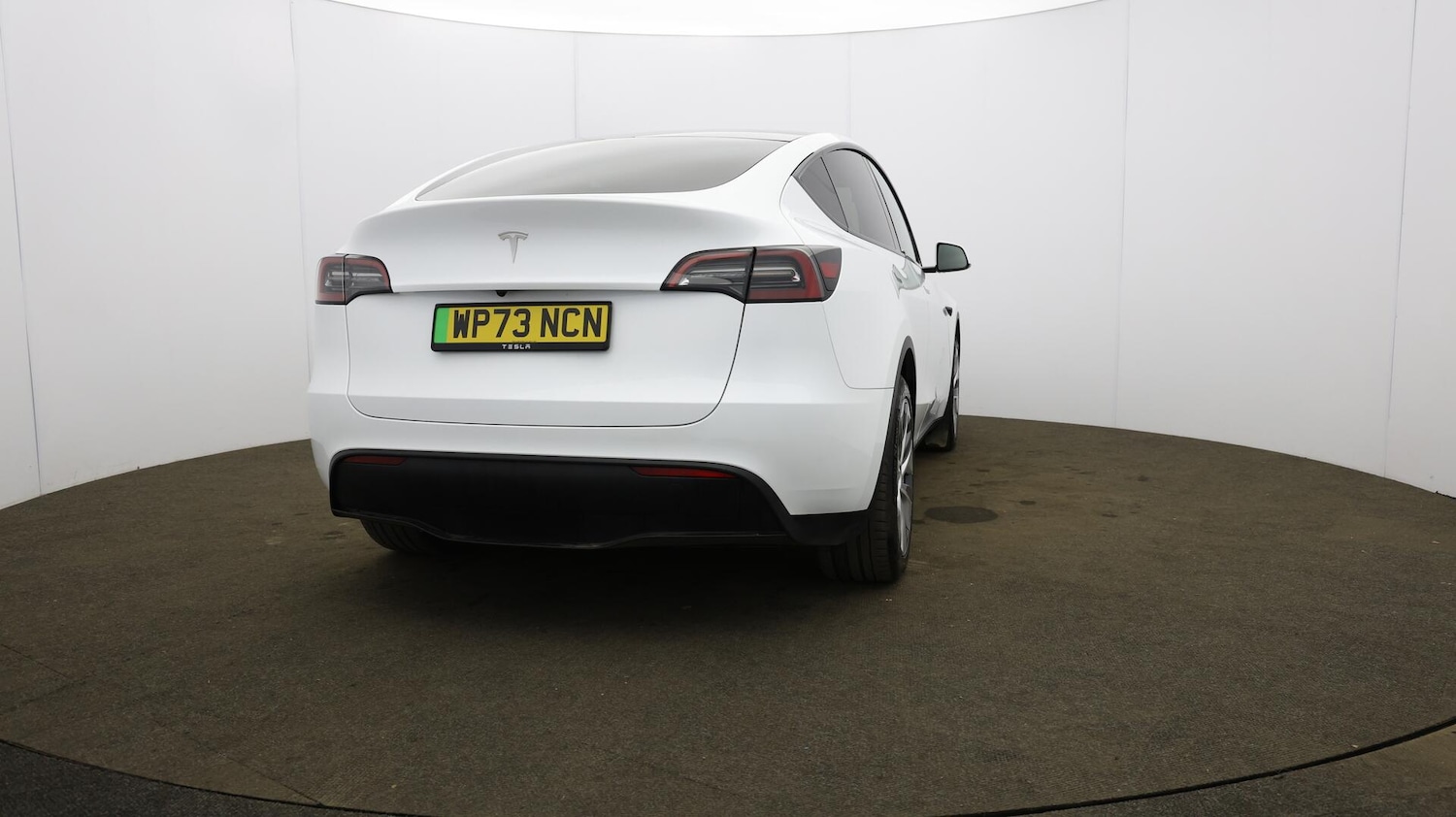 Used Tesla Model Y 2023 for sale - 76085480: Photo 64