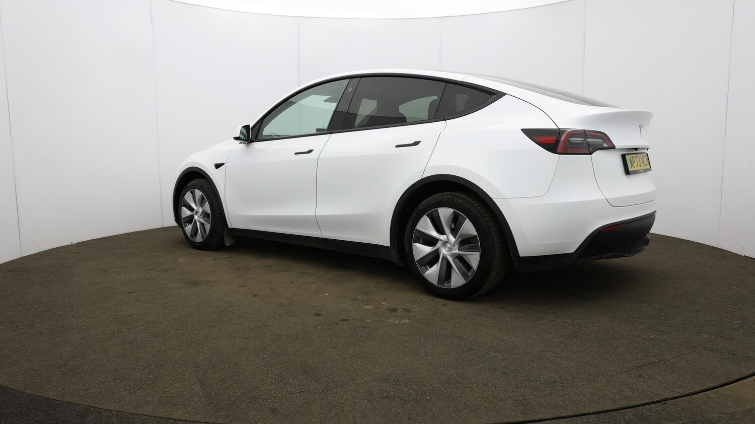 Used Tesla Model Y 2023 for sale - 76085480: Photo 68