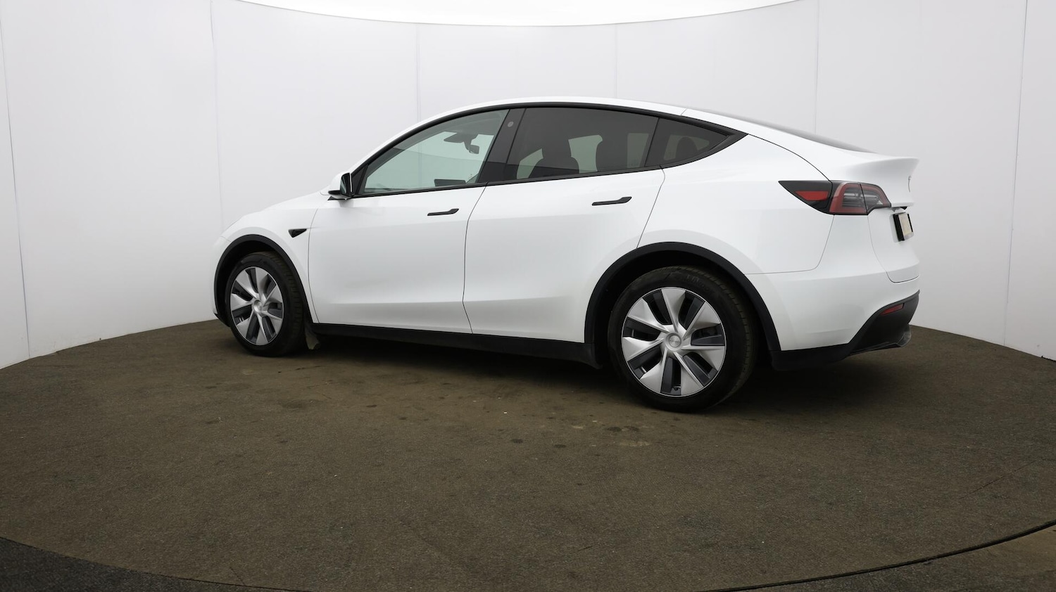 Used Tesla Model Y 2023 for sale - 76085480: Photo 69