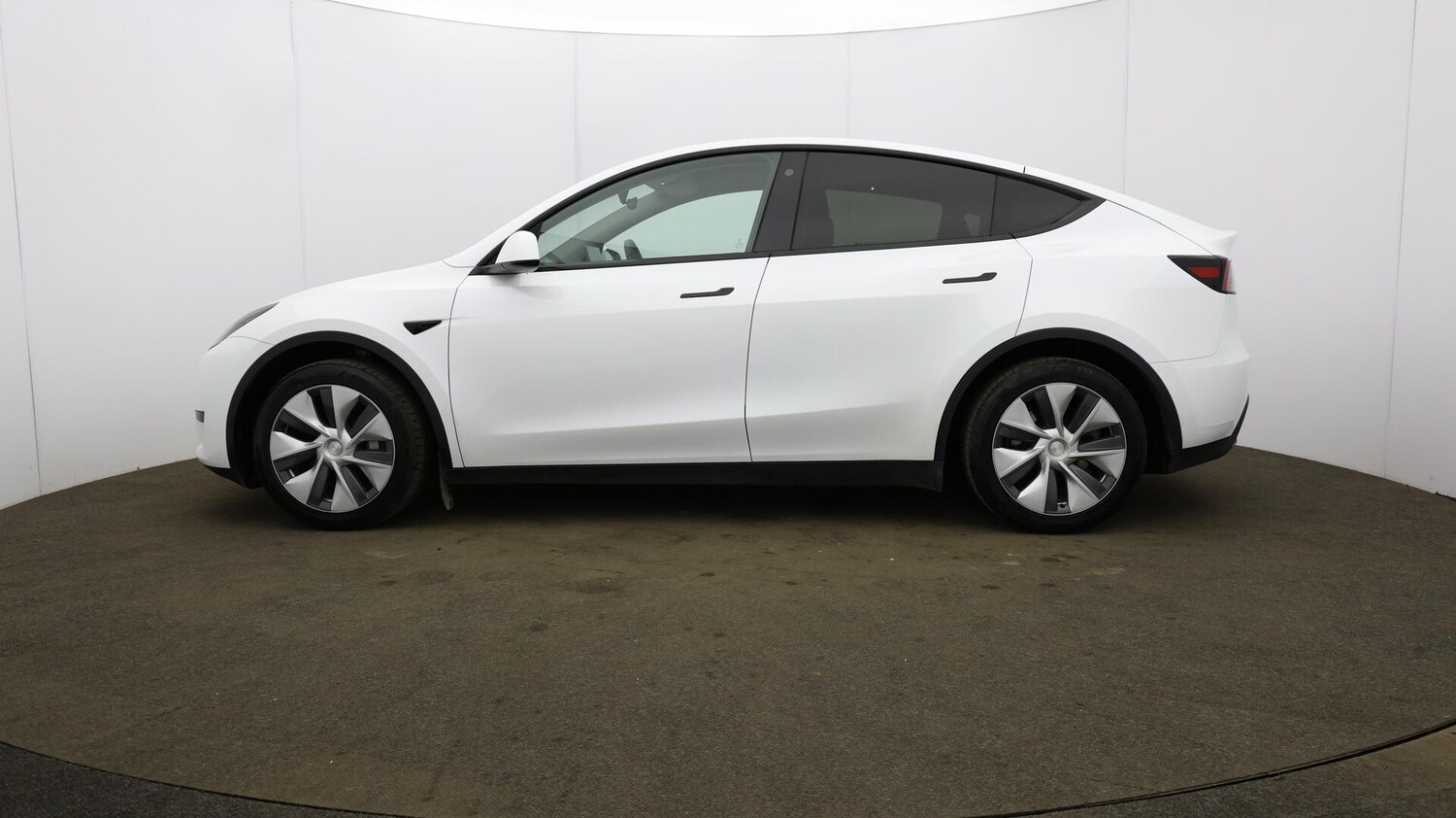 Used Tesla Model Y 2023 for sale - 76085480: Photo 72