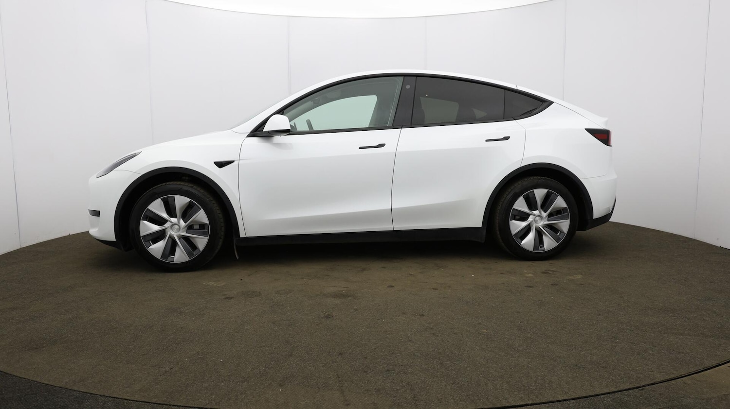 Used Tesla Model Y 2023 for sale - 76085480: Photo 73