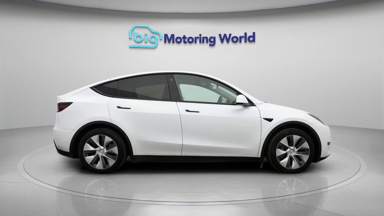 Used Tesla Model Y 2023 for sale - 76085480: Photo 9