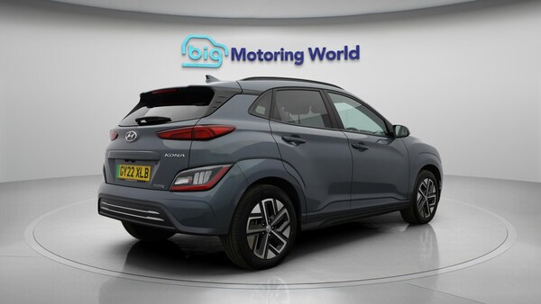 Used Hyundai KONA 2022 for sale - 76084929: Photo 8