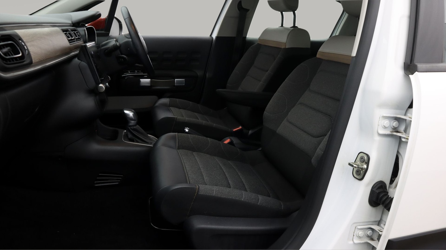 Used Citroen C3 2021 for sale - 77762897: Photo 14