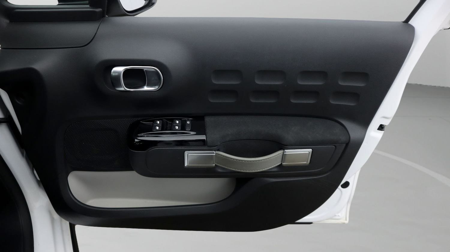 Used Citroen C3 2021 for sale - 77762897: Photo 15