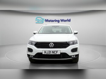 Used Volkswagen T-Roc 2021 for sale - 78290114: Photo
