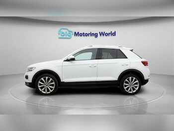 Used Volkswagen T-Roc 2021 for sale - 78290114: Photo