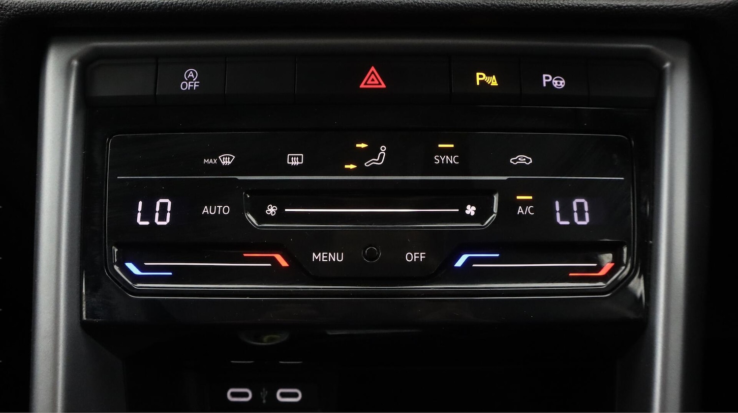 Used Volkswagen T-Roc 2023 for sale - 76743372: Photo 13