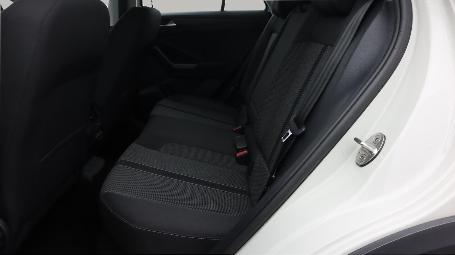 Used Volkswagen T-Roc 2023 for sale - 76743372: Photo 17