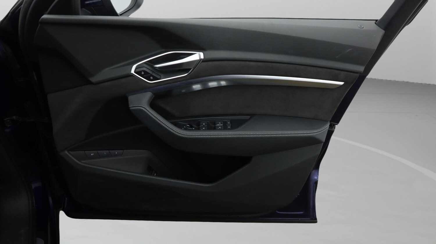 Used Audi e-tron 2021 for sale - 77538713: Photo 15