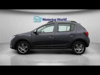 Used Dacia Sandero Stepway 2019 for sale - 74701272: Photo