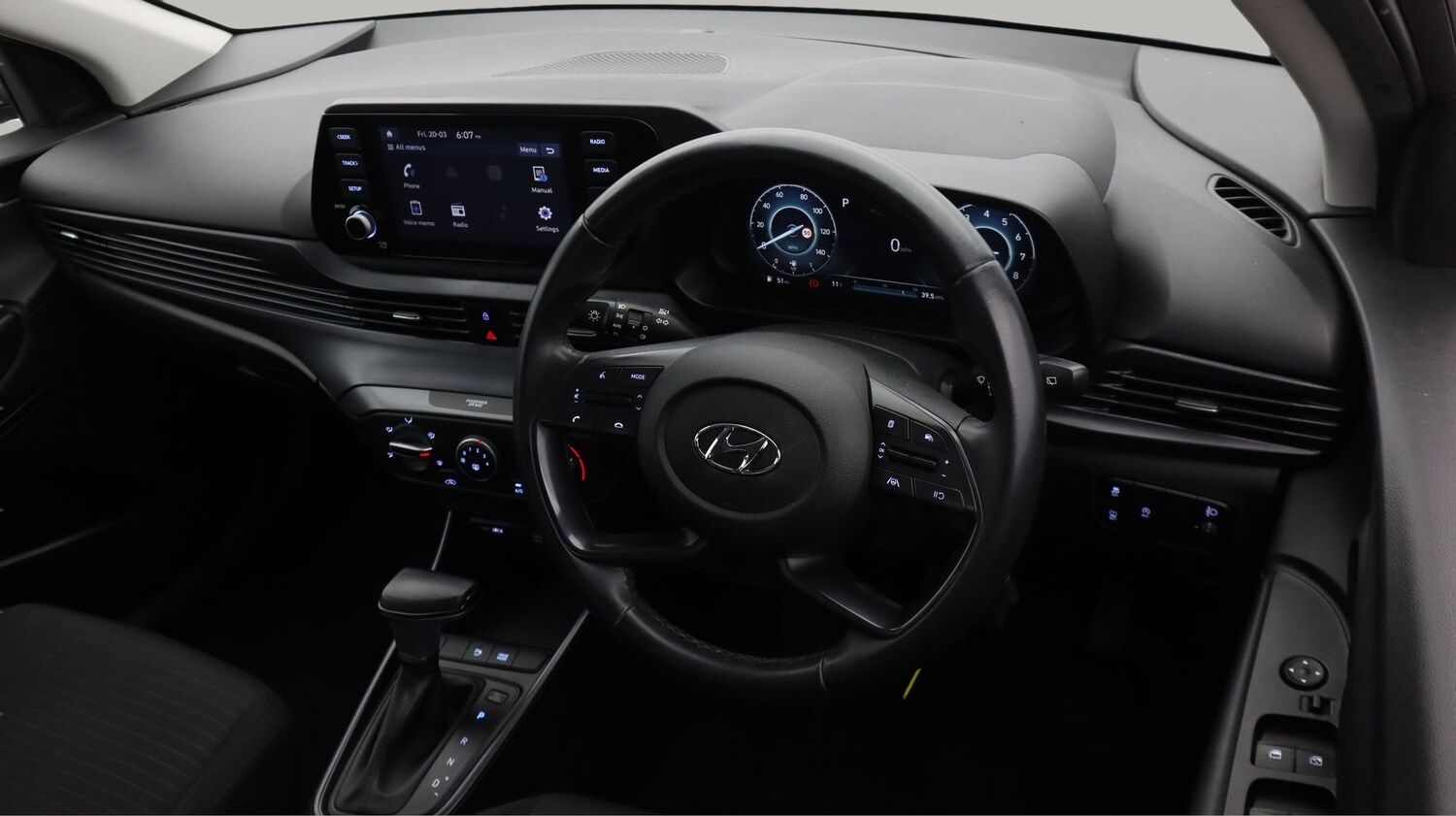 Used Hyundai i20 2022 for sale - 77983839: Photo 9