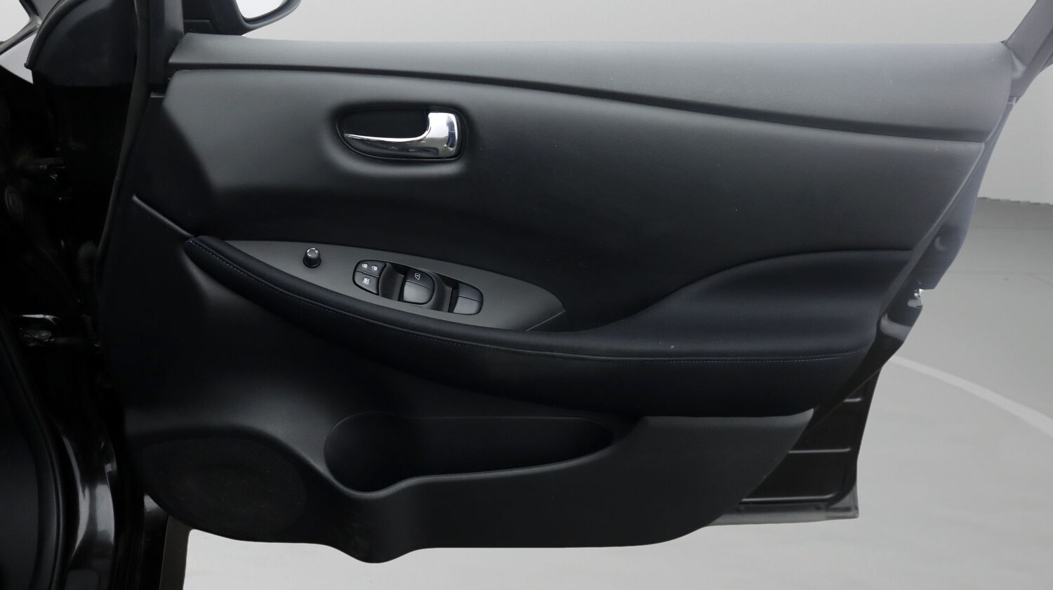 Used Nissan Leaf 2022 for sale - 77418491: Photo 15