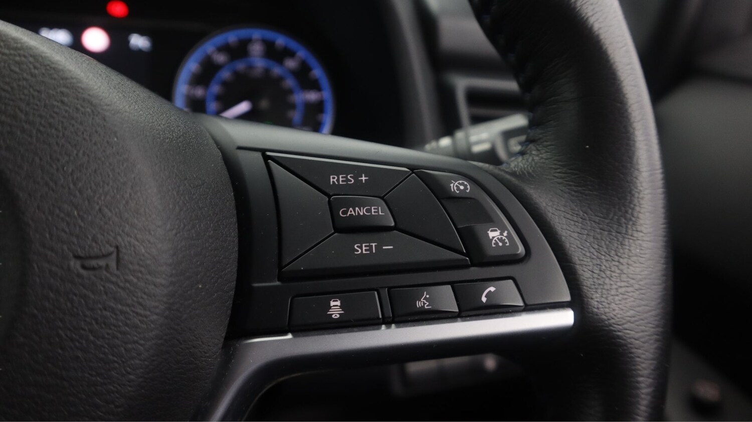 Used Nissan Leaf 2022 for sale - 77418491: Photo 24