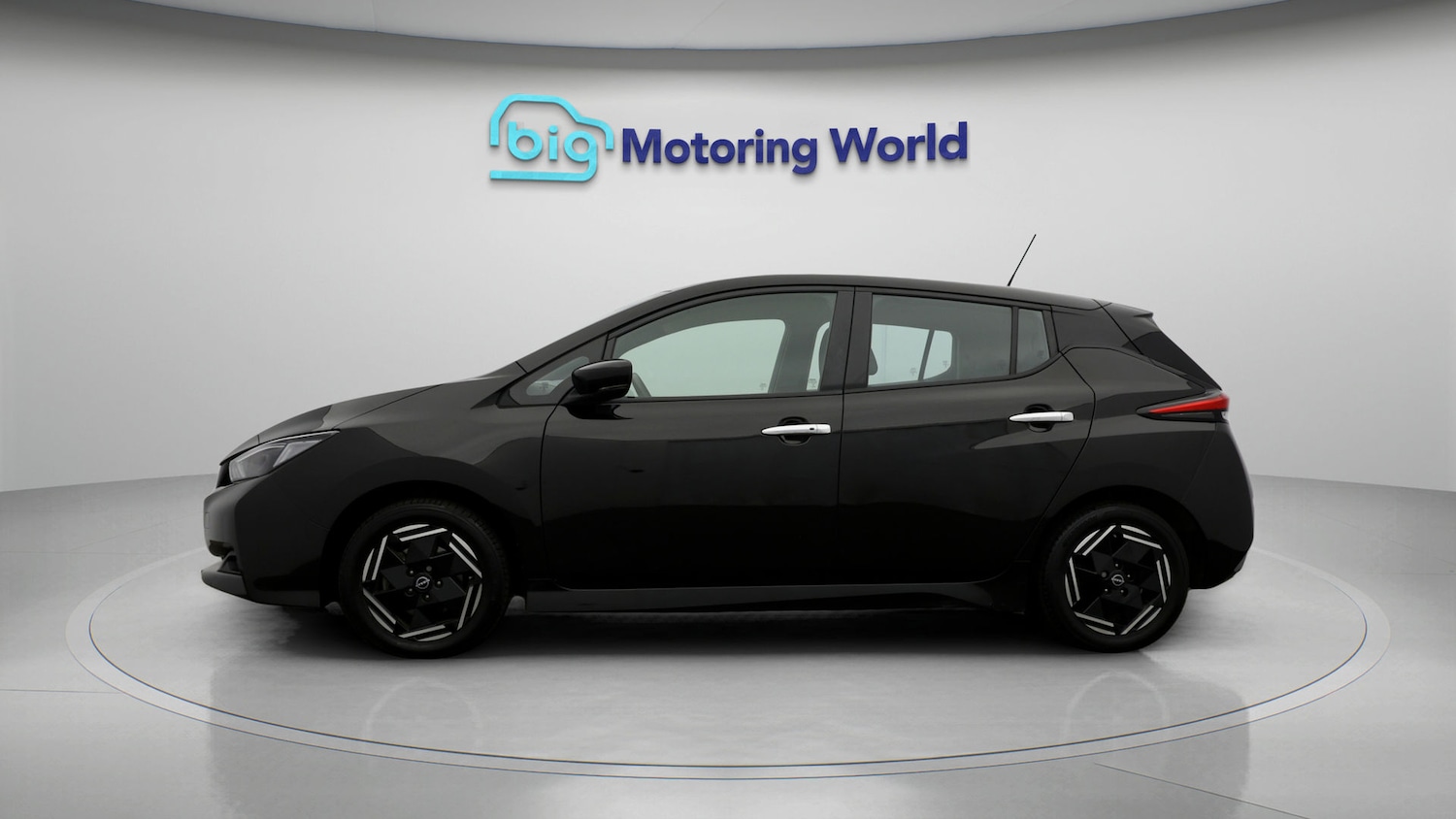Used Nissan Leaf 2022 for sale - 77418491: Photo 4