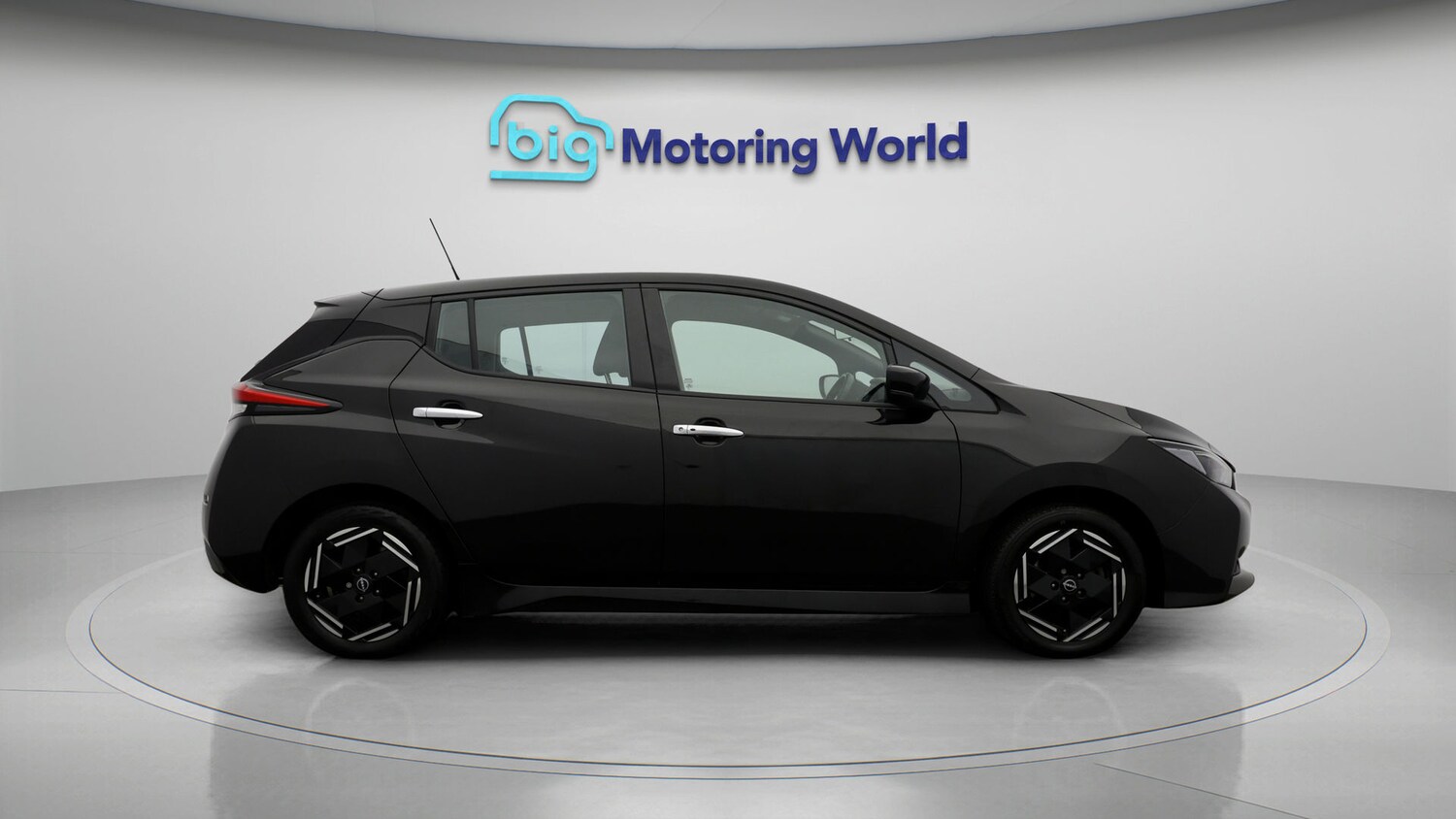 Used Nissan Leaf 2022 for sale - 77418491: Photo 8