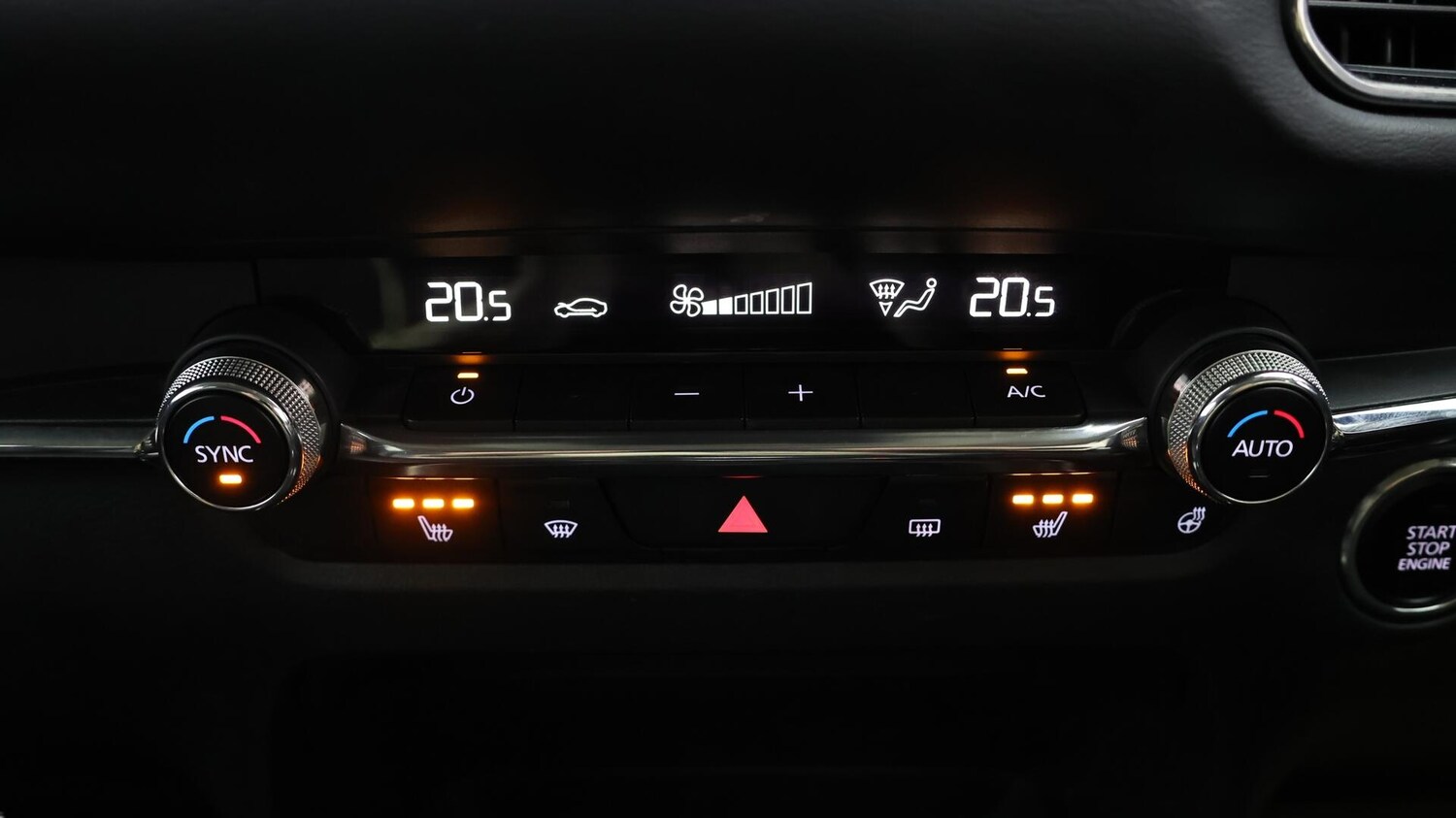 Used Mazda CX-30 2022 for sale - 76239611: Photo 12