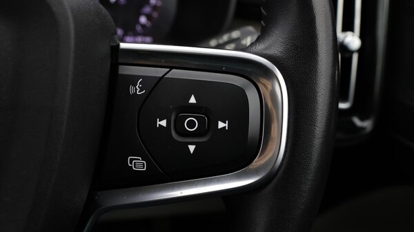 Used Volvo XC40 2020 for sale - 76307858: Photo 25
