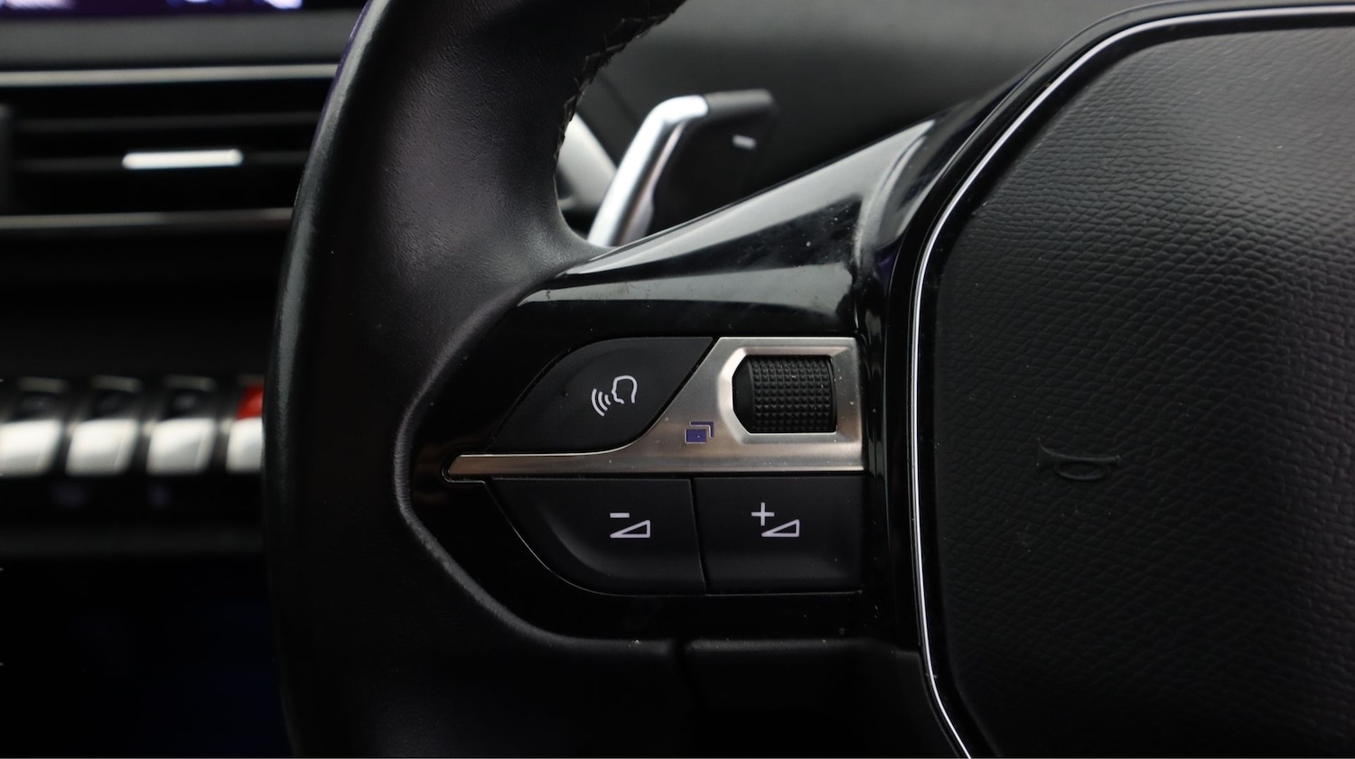 Used Peugeot 3008 2019 for sale - 78093045: Photo 21