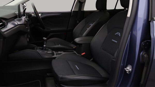 Used Ford Focus 2022 for sale - 75658978: Photo 15