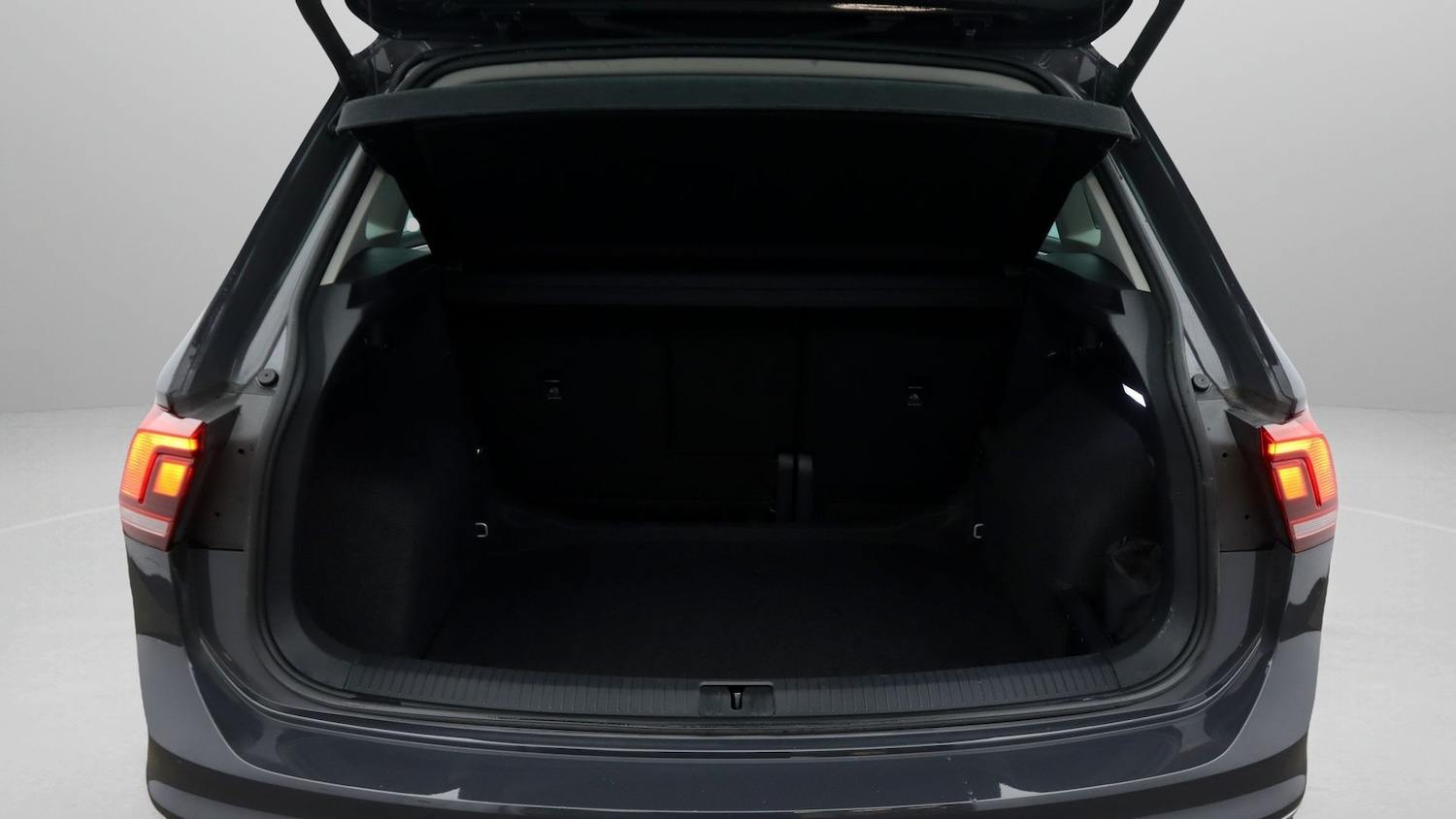 Used Volkswagen Tiguan 2022 for sale - 77435540: Photo 17