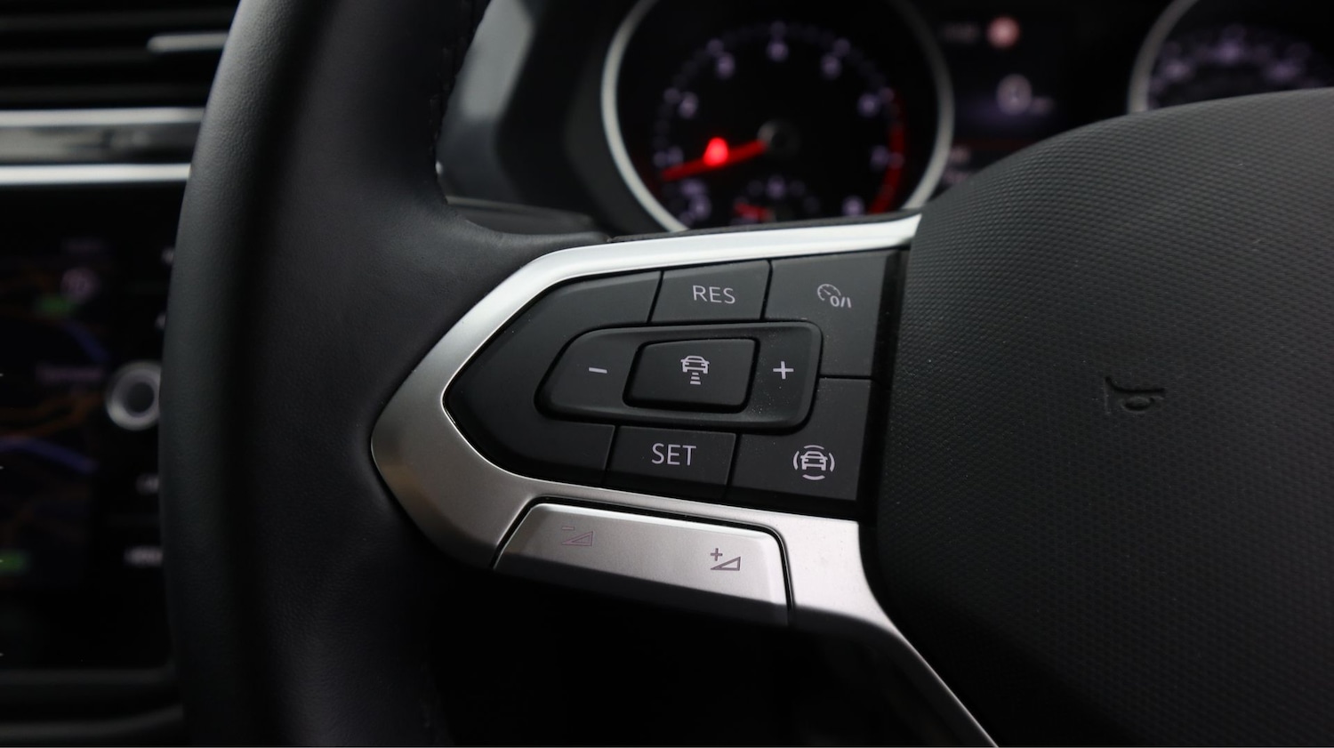 Used Volkswagen Tiguan 2022 for sale - 77435540: Photo 20