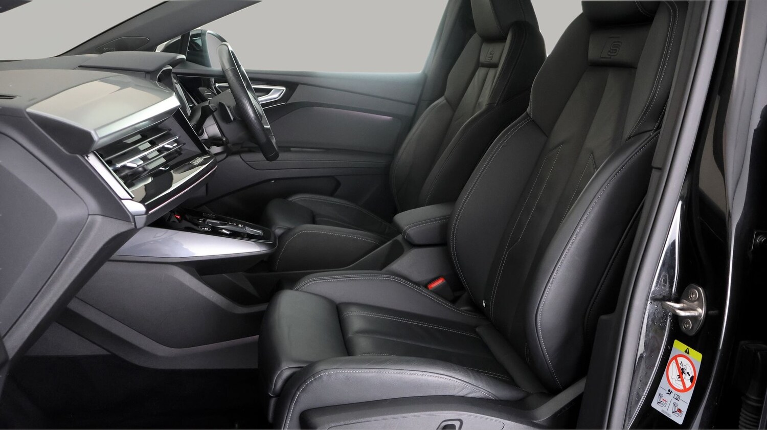 Used Audi Q4 e-tron 2022 for sale - 77540581: Photo 14