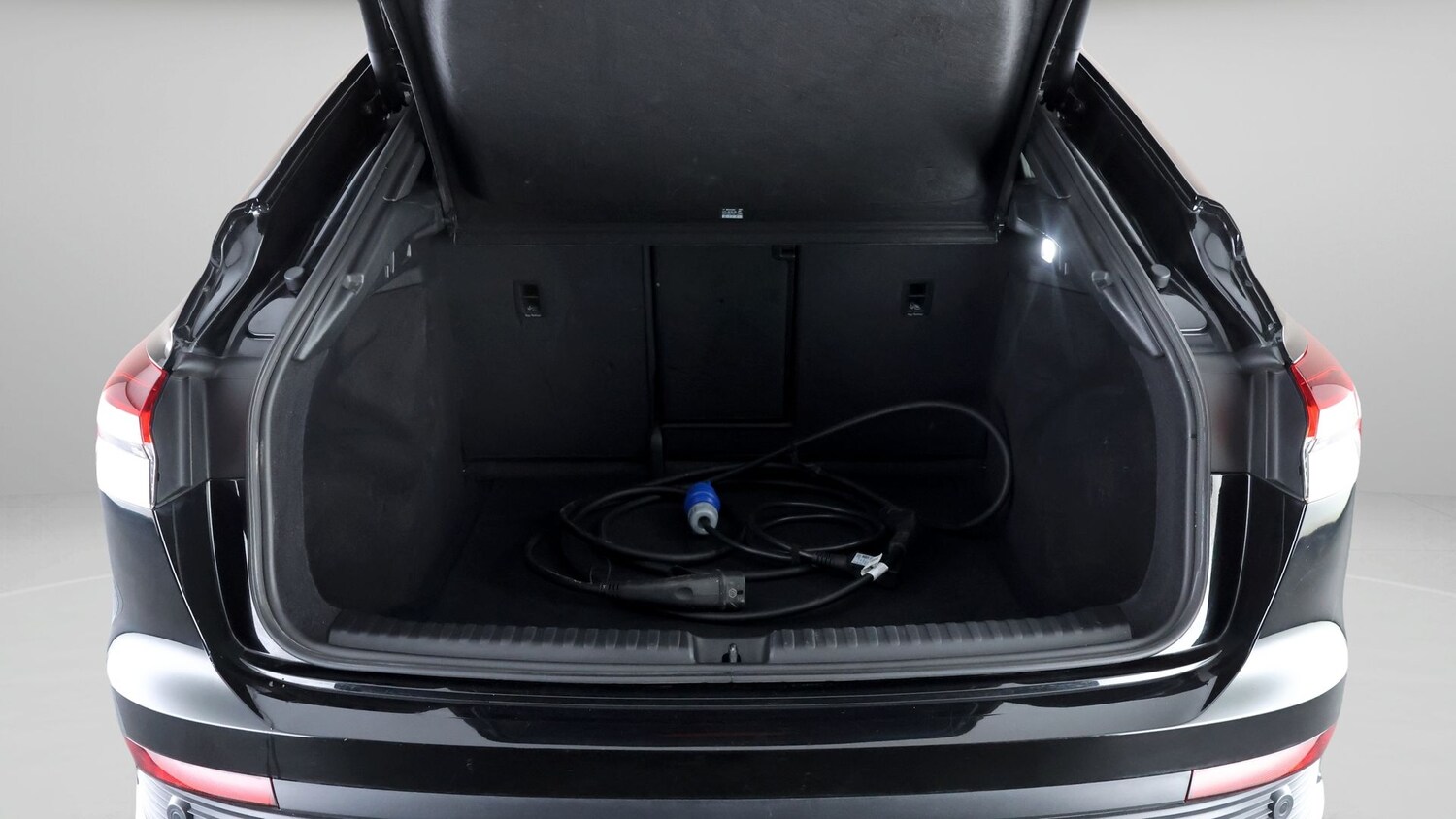 Used Audi Q4 e-tron 2022 for sale - 77540581: Photo 17