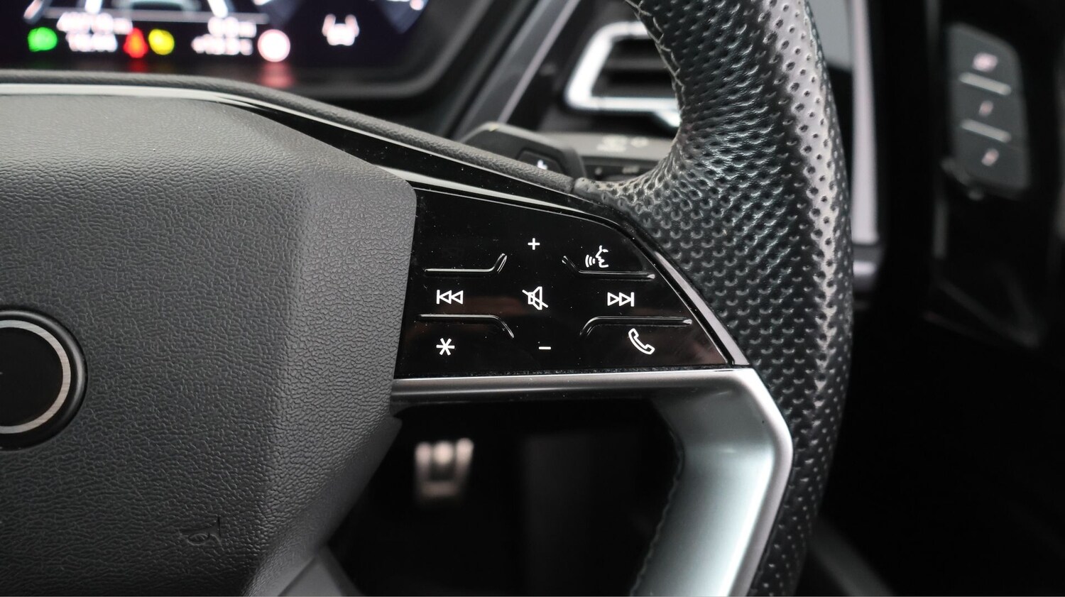 Used Audi Q4 e-tron 2022 for sale - 77540581: Photo 25