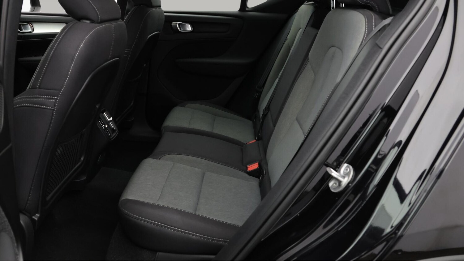 Used Volvo XC40 2022 for sale - 75927341: Photo 17