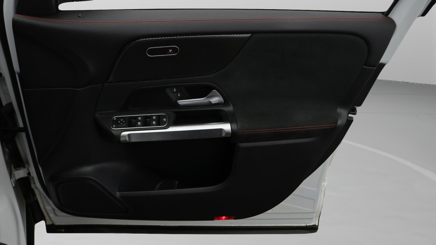 Used Mercedes-Benz GLB 2022 for sale - 76408384: Photo 16