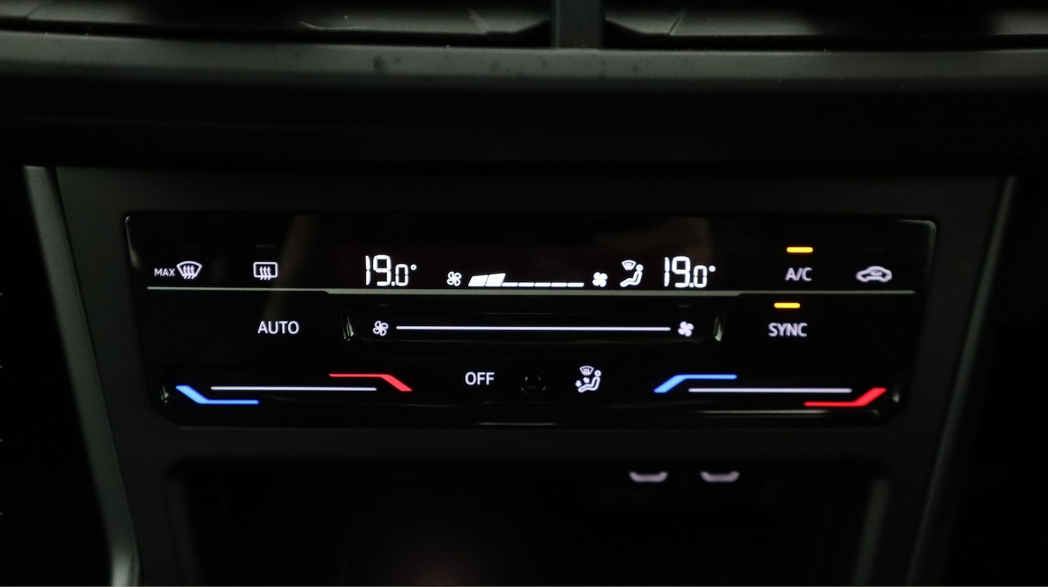 Used Volkswagen Polo 2022 for sale - 77536300: Photo 12