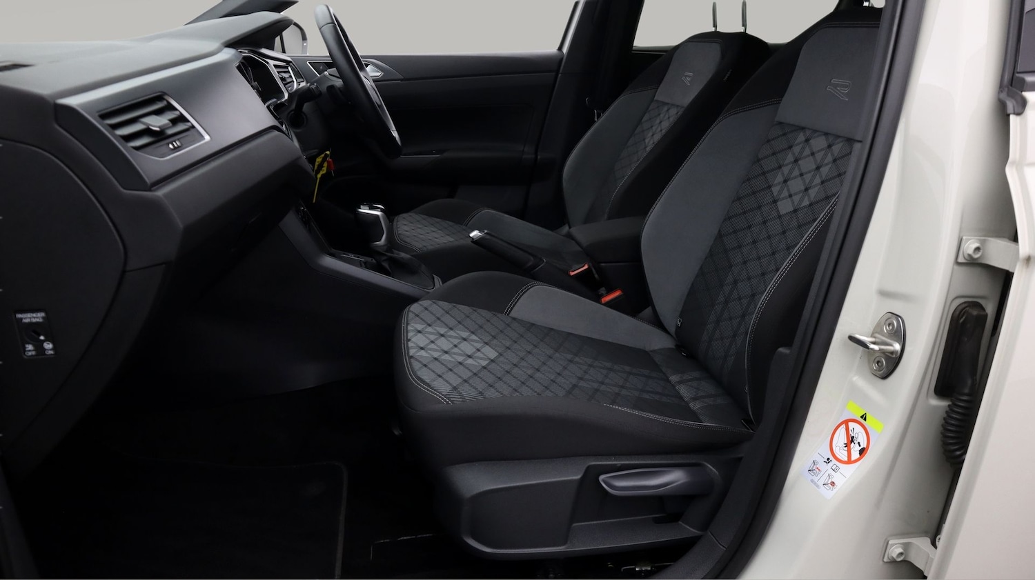 Used Volkswagen Polo 2022 for sale - 77536300: Photo 14