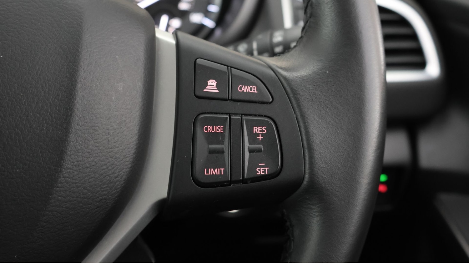 Used Suzuki SX4 S-Cross 2023 for sale - 77181653: Photo 25