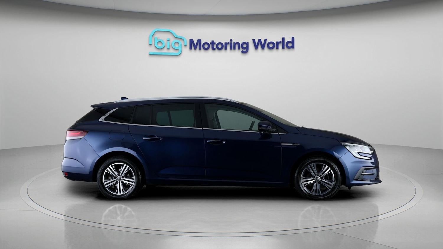 Used Renault Megane 2021 for sale - 77935928: Photo 8