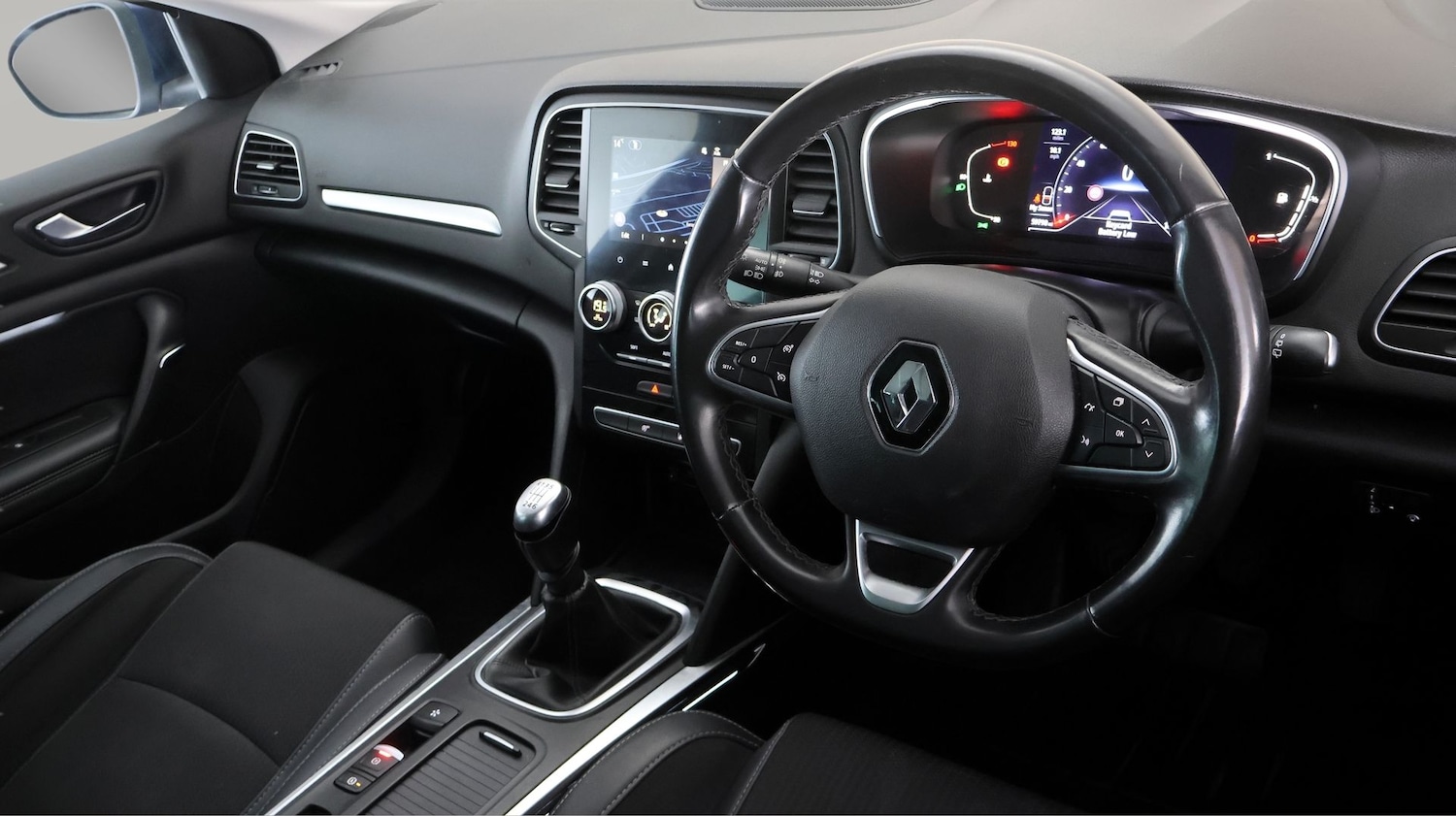 Used Renault Megane 2021 for sale - 77935928: Photo 9