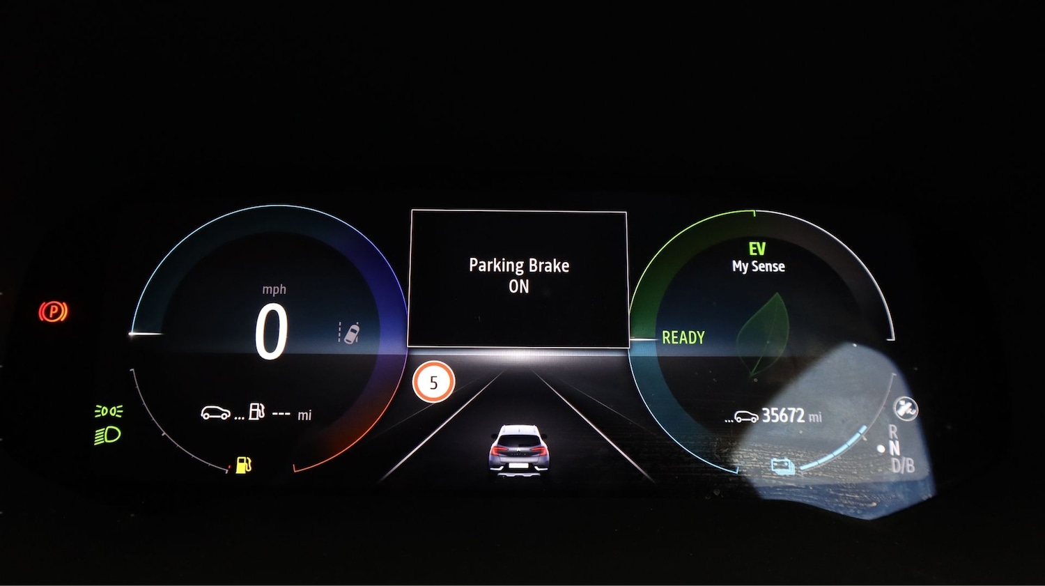 Used Renault Captur 2023 for sale - 77994477: Photo 10