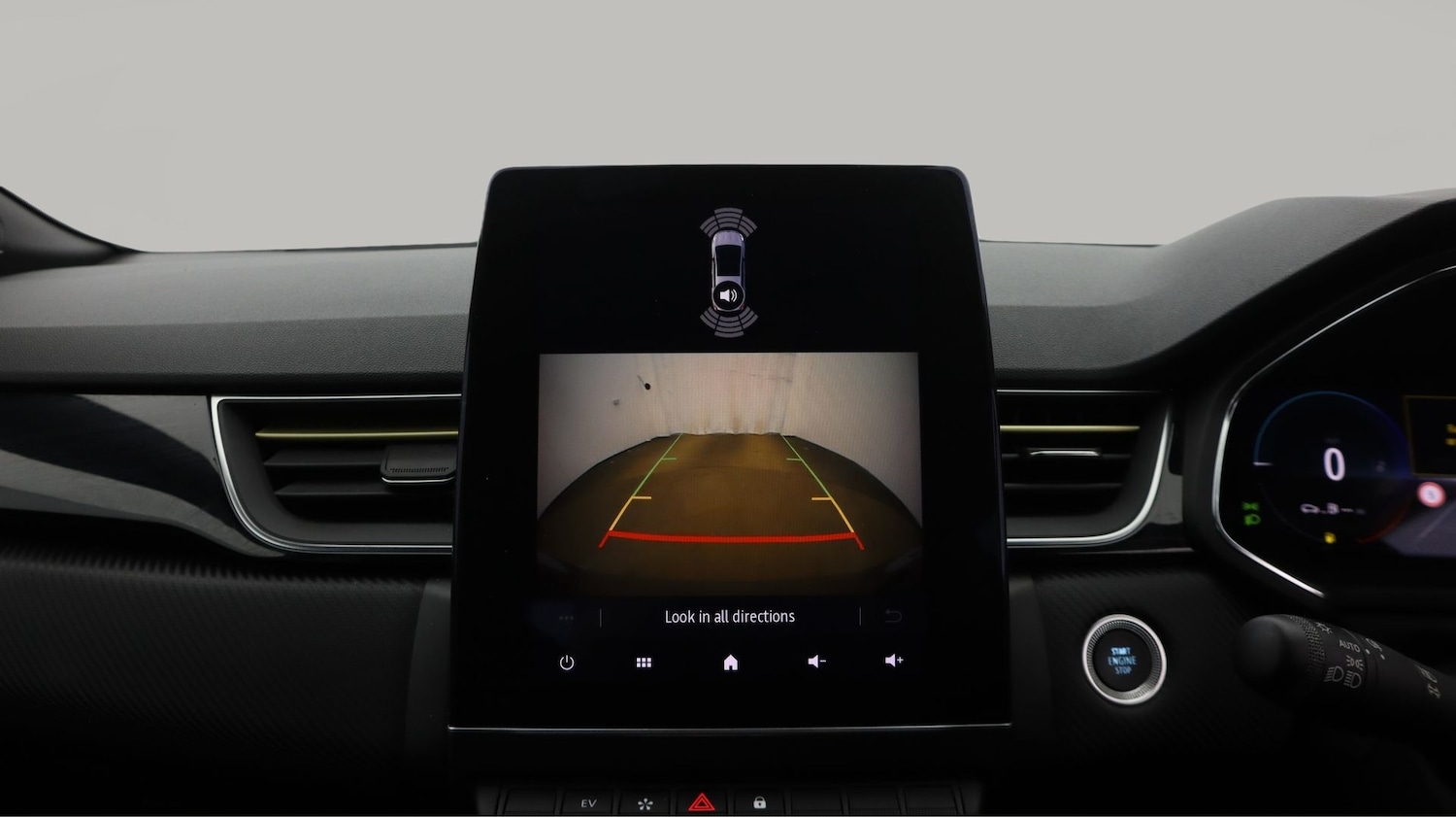 Used Renault Captur 2023 for sale - 77994477: Photo 23