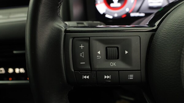 Used Nissan Qashqai for sale - 76337481: Photo 22