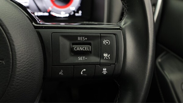 Used Nissan Qashqai for sale - 76337481: Photo 23