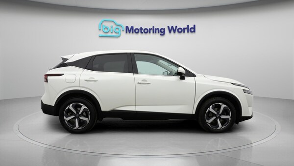 Used Nissan Qashqai for sale - 76337481: Photo 9