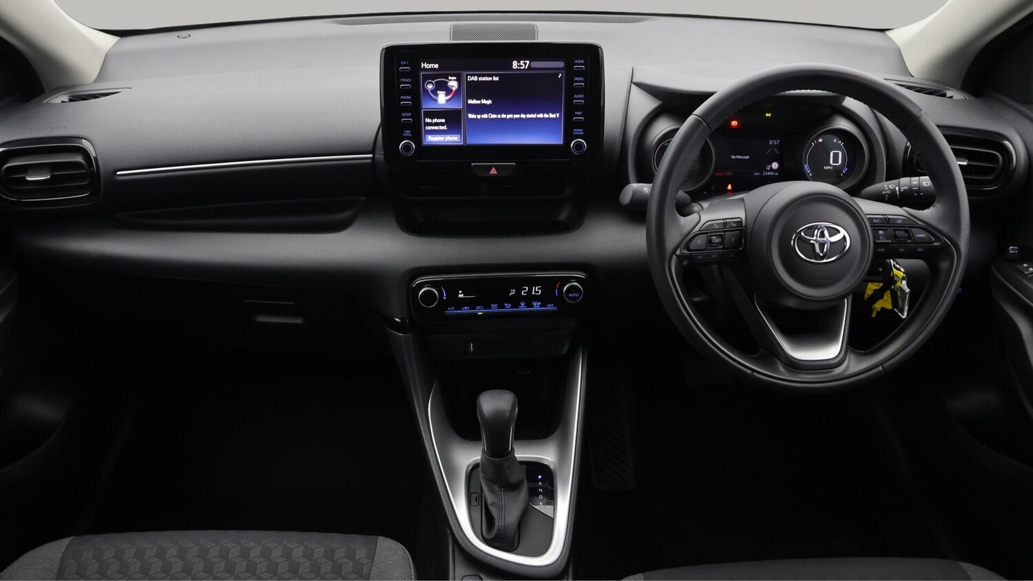 Used Toyota Yaris 2022 for sale - 76645430: Photo 14