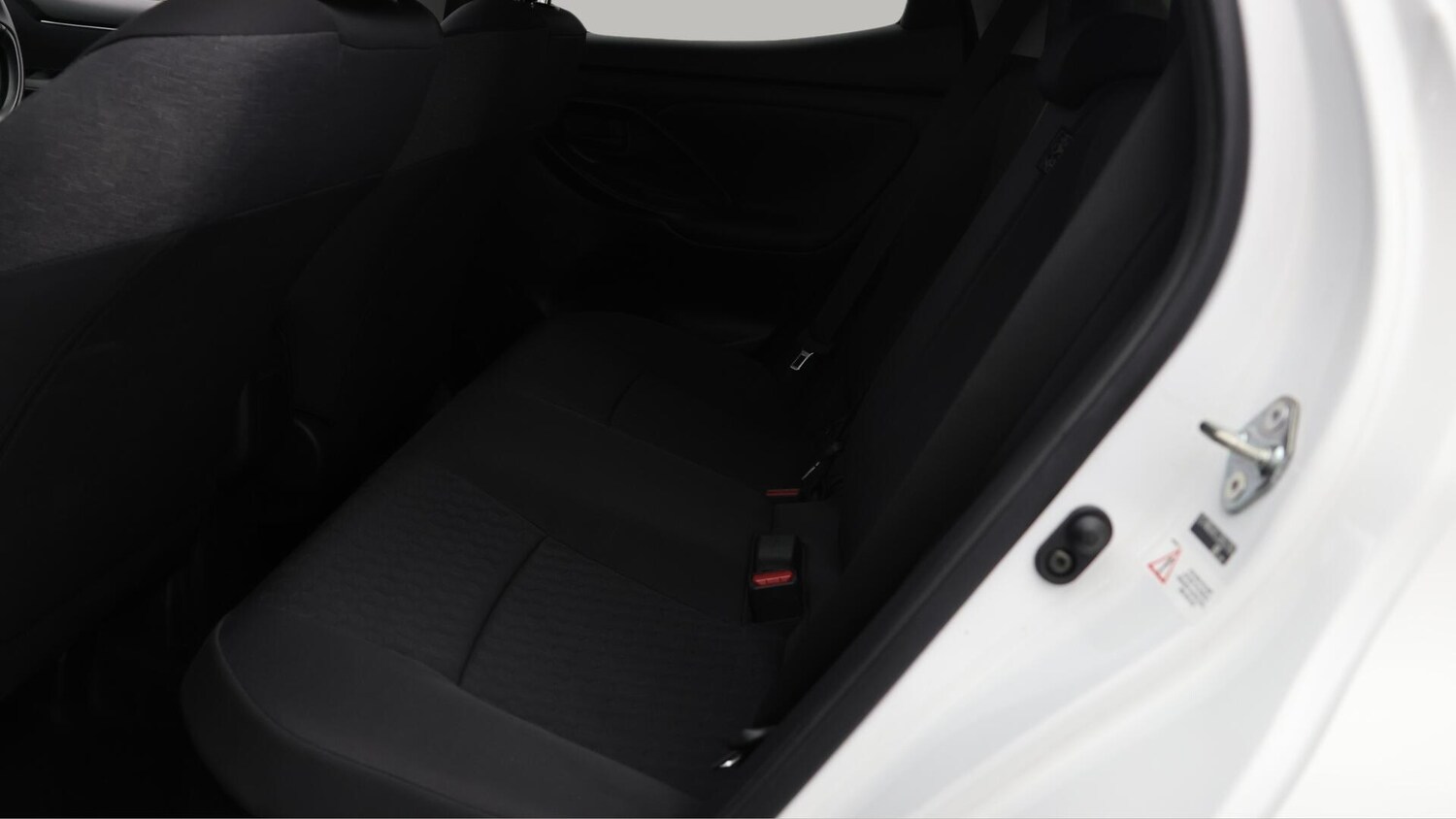 Used Toyota Yaris 2022 for sale - 76645430: Photo 17