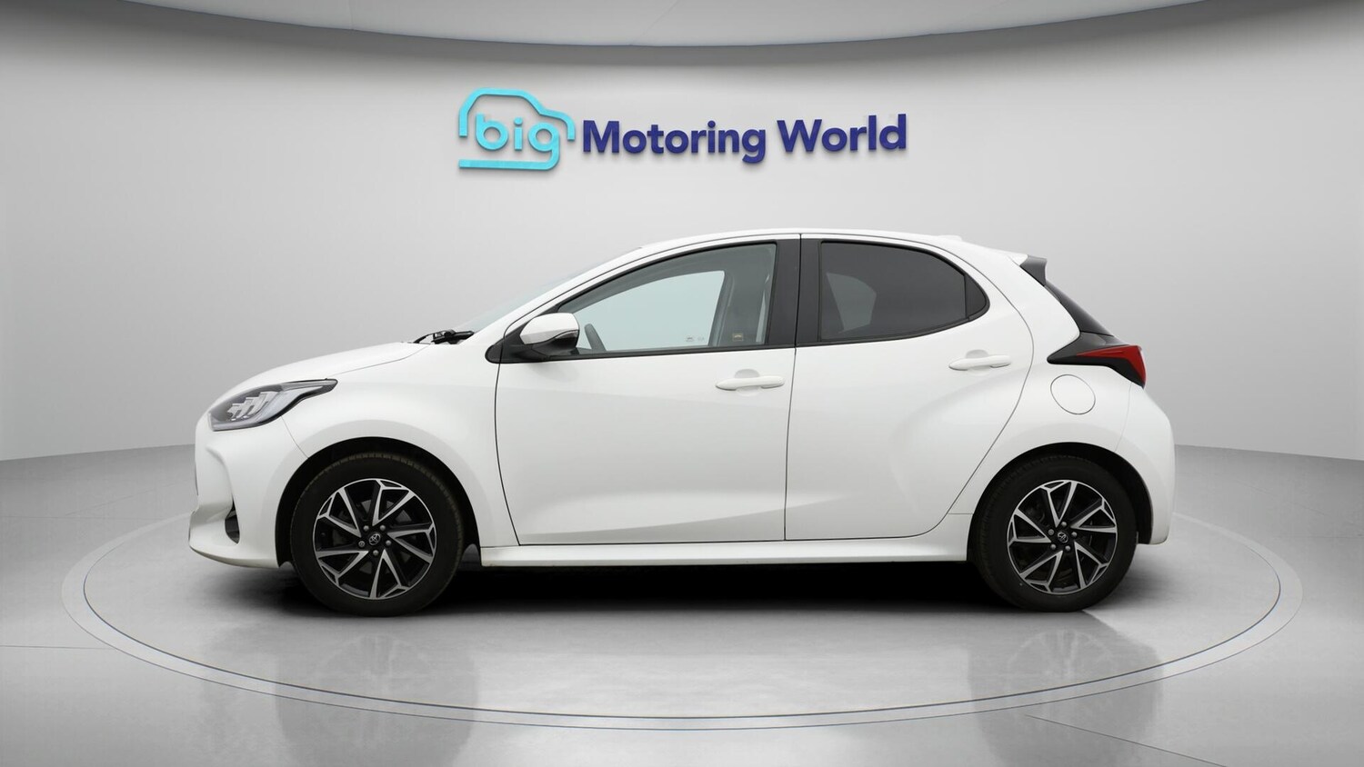 Used Toyota Yaris 2022 for sale - 76645430: Photo 5
