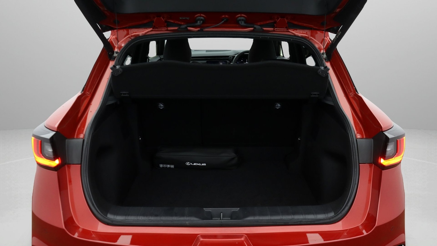 Used Lexus LBX 2024 for sale - 77654425: Photo 17